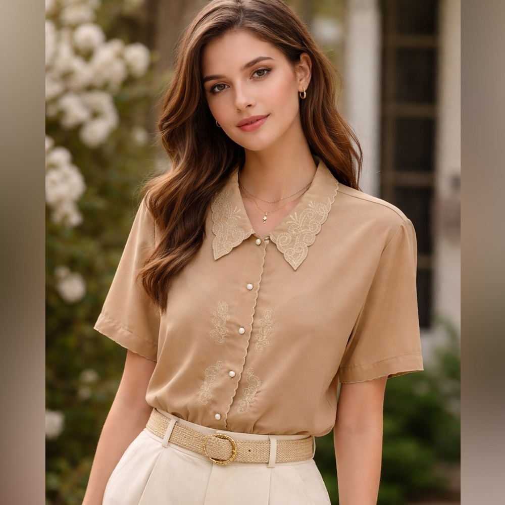 Vintage Claudia Richard Embroidered Blouse Size 18 Tan Pearl Button Top